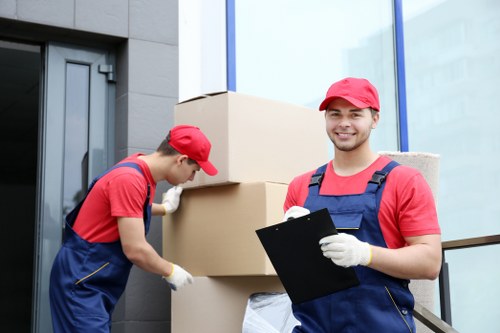 Discussion of service concerns during a moving job