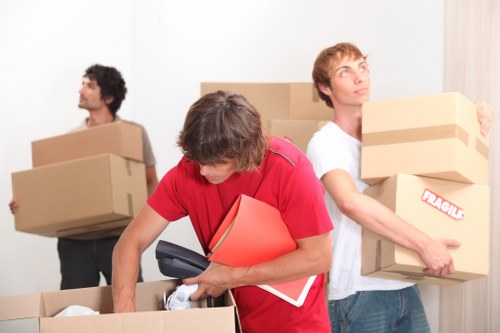 Local van transport supporting a Watford house move